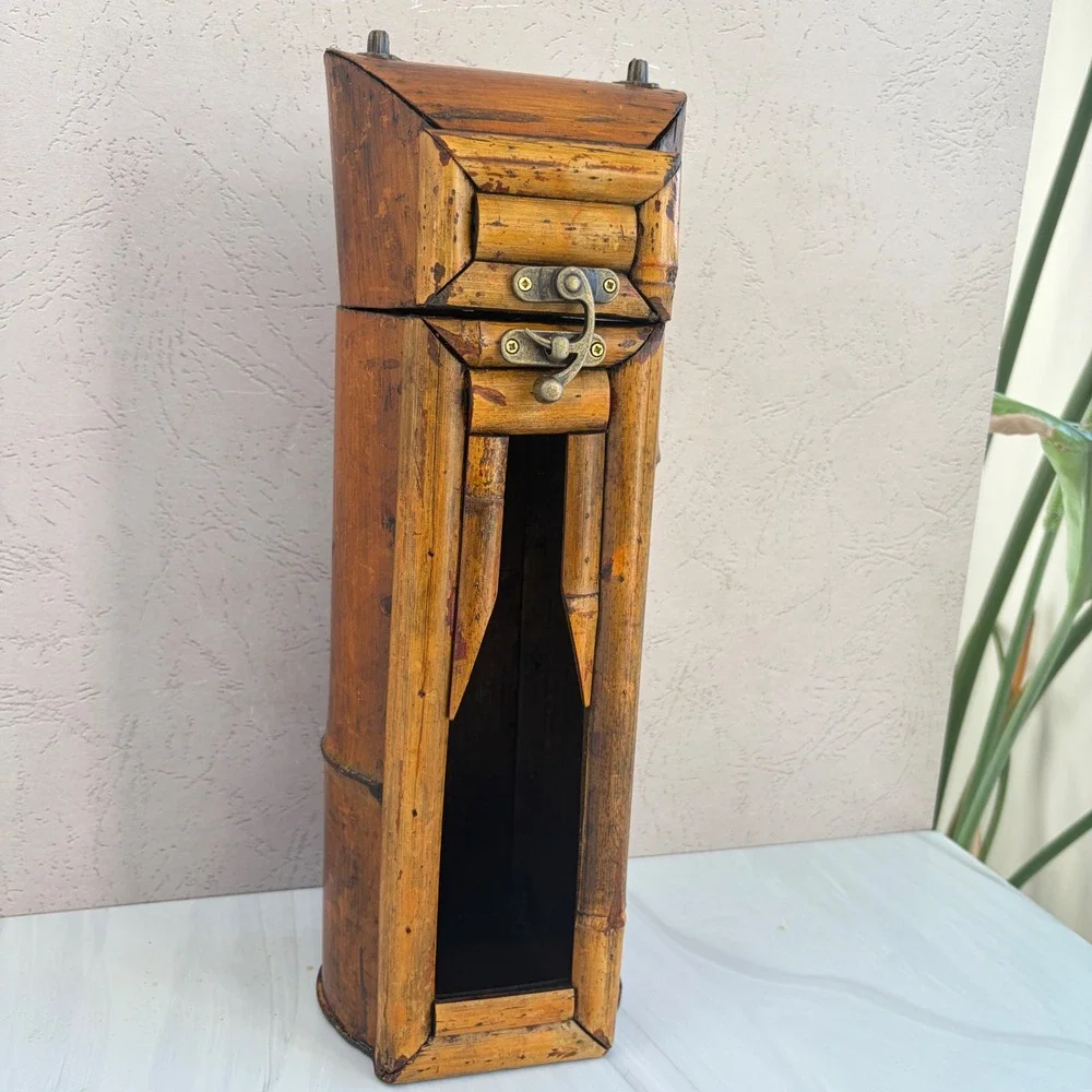 Handcrafted Bamboo Wine Bottle Gift Box Rustic Natural Wood Carrier with Latch